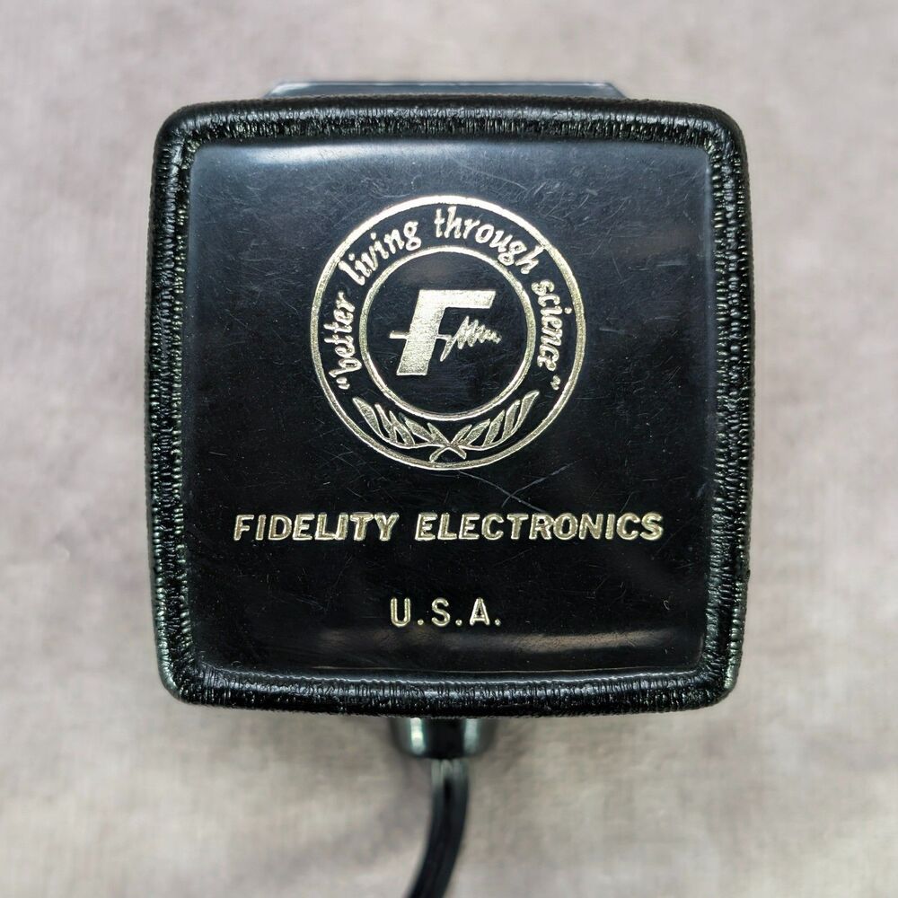 Vintage Fidelity Electronics Chess Challenger 7 Model BCC Board Game With Manual - Picture 6 of 7